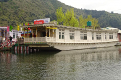 Shiraz Deluxe Houseboat-1