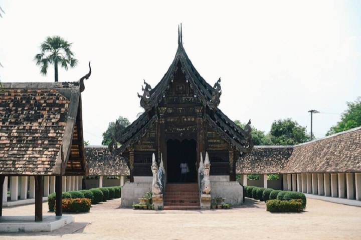 Đền Ton Kwen là điểm đến không thể bỏ qua khi du lịch Chiang Mai, đặc biệt là đối với các tín đồ Phật giáo