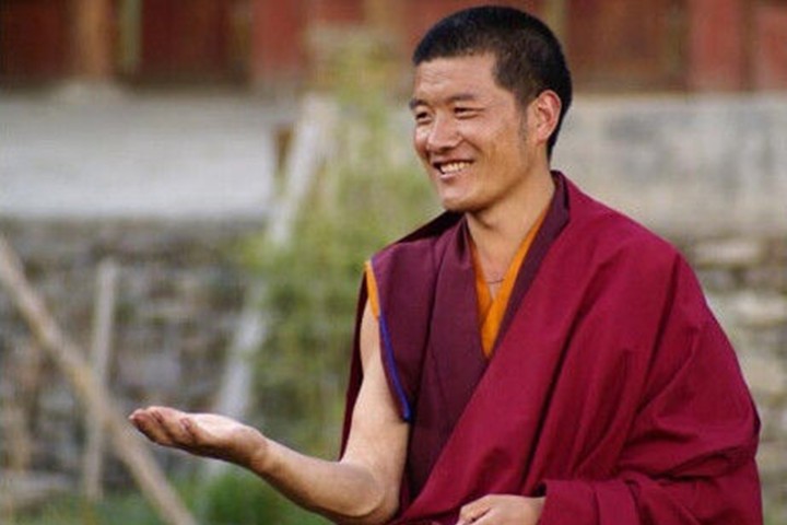 Hành động ngửa tay ở Tây Tạng được hiểu ở nhiều nghĩa tùy từng hoàn cảnh, nhưng tuyệt nhiên không phải để xin xỏ một thứ gì