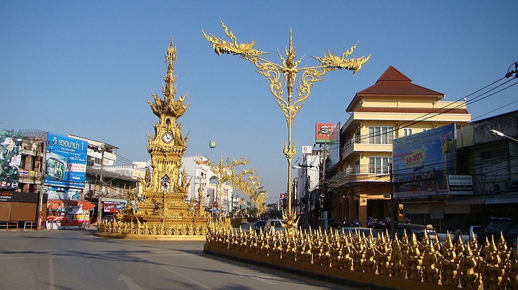Thành phố Chiang Rai thuộc khu vực Tam giác Vàng, nơi đây từng là đại bản doanh của trùm thuốc phiện Khun Sa