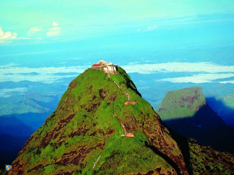 Đỉnh Adam's Peak