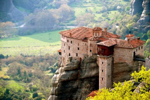 tu-vien-Meteora_800x537