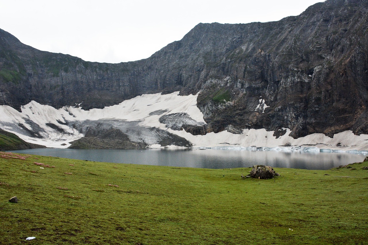 thung-lung-neelam2