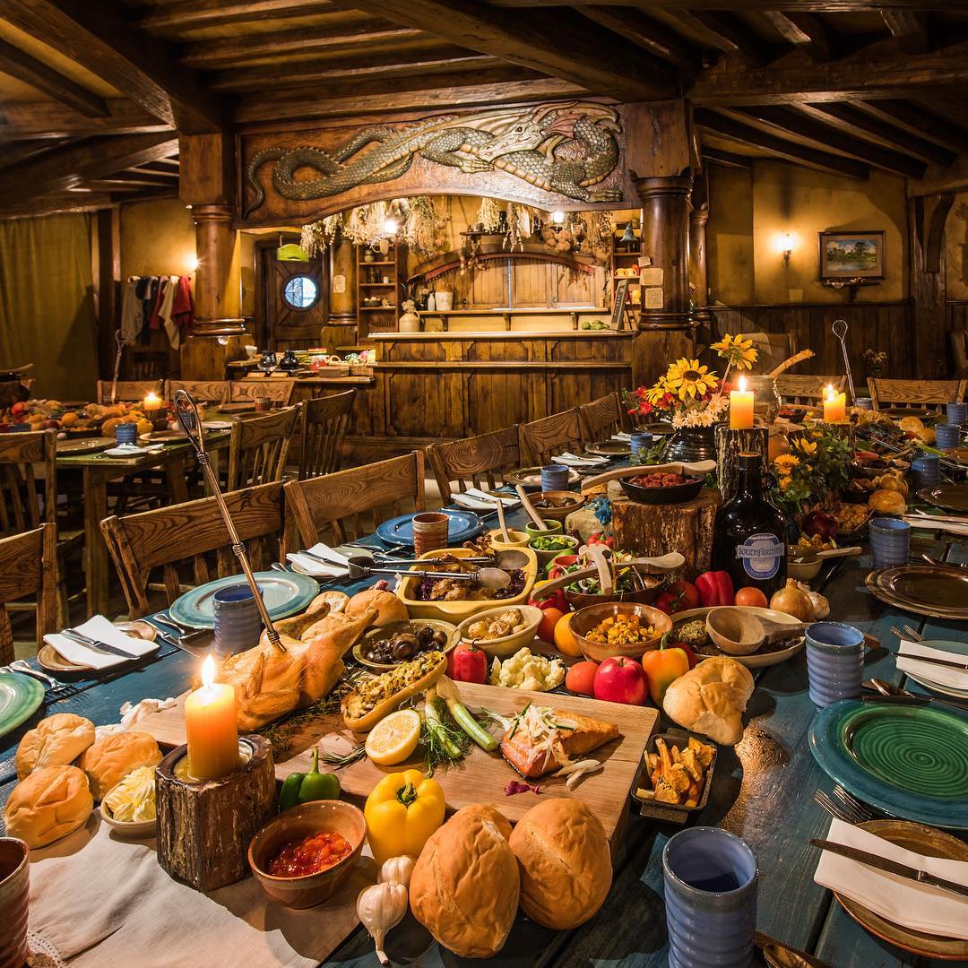 dinner in hobbit