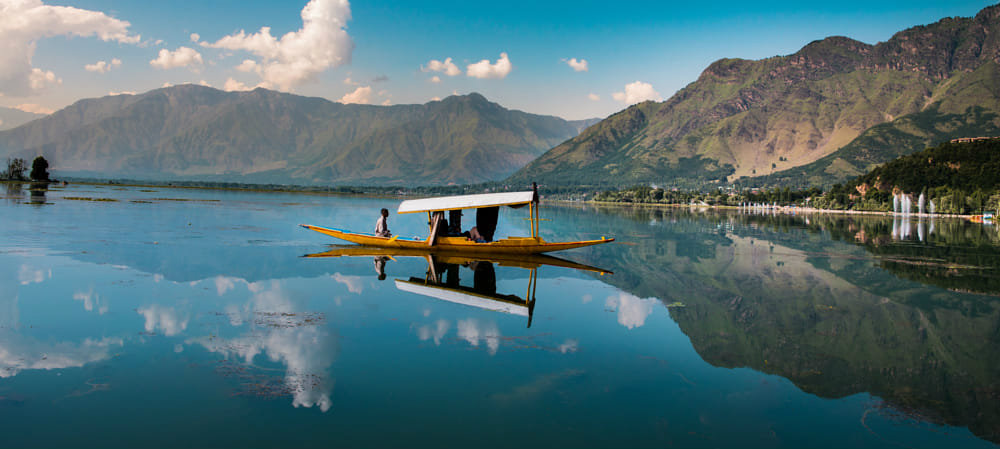 Ngẩn ngơ vẻ đẹp hồ Dal tại “thiên đường trần thế” Srinagar