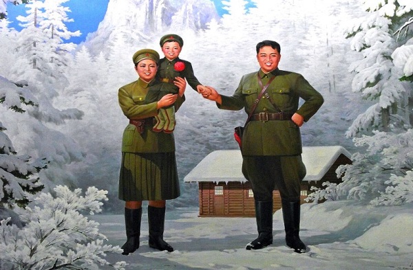 Hình vẽ gia đình nữ anh hùng Kim Jong Suk.