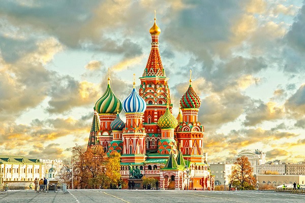 Vẻ đẹp như xứ sở " nghìn lẻ một đêm" của cung điện Kremlin.