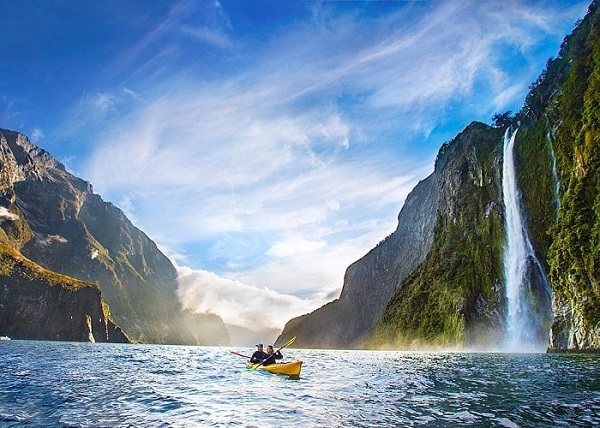 Vịnh Milford Sound.