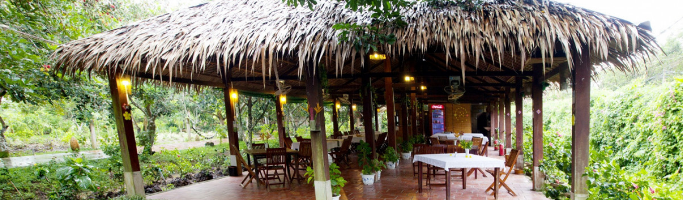 Với lối kiến trúc hòa hợp với thiên nhiên, tại Mekong Ecolodge resort quý khách có thể hoàn toàn tận hưởng và thư giãn sau những ngày làm việc mệt mỏi. 