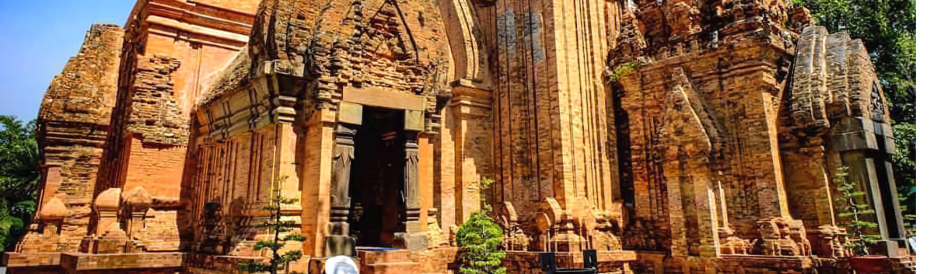 Tháp Bà Ponagar