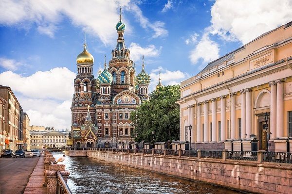 Nhà thờ Chúa cứu thế - Một trong những địa điểm của thành phố Sain  Petersburg - Migola Travel