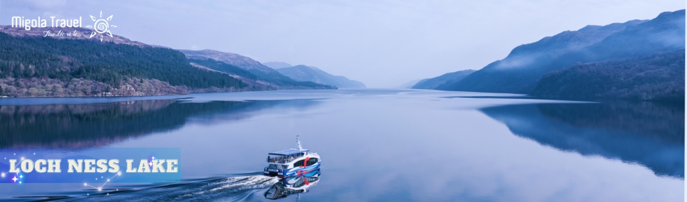 Hồ Loch Ness có diện tích lớn thứ 2 ở Scotland nhưng lại có thể tích lớn nhất, nước sạch chưa trong hồ lớn hơn cả xứ Anh và Wales cộng lại.